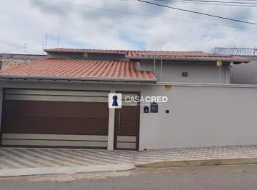 c6db0db2c8db8fb24cf972242f96a1c4c0a68e6c · Casa com 2 dormitórios à venda, 180 m² por R$ 550.000,00 - São Miguel Arcanjo - Varginha/MG
