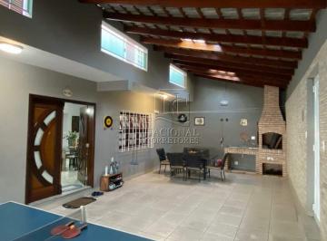Casa · 285m² · 3 Quartos · 6 Vagas · Sobrado de 285m² à venda na Vila Metalúrgica