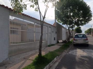 Casa · 47m² · 2 Quartos · 2 Vagas ·  Casa à Venda com 2 Dormitórios, Banheiro e Cozinha Planejada em Iperó/SP - Bairro Bacaetava