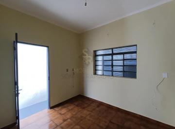 Casa · 200m² · 2 Quartos · 1 Vaga · Casa residencial para locação no bairro Sumarezinho, em Ribeirão Preto/SP.