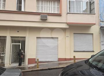 Comercial · 35m² · Loja à venda em Centro Histórico - RS
