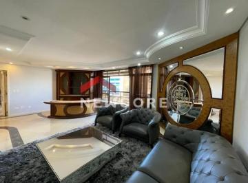 Apartamento · 290m² · 3 Quartos · 3 Vagas · Apartamento em  Rua Souza Naves - Centro - Cascavel/PR