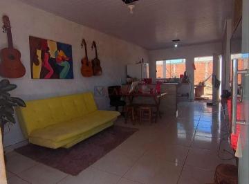 Casa · 300m² · 2 Quartos · Casa 02 quartos na 26 de Setembro DF, Condomínio Fechado rua 05/06 lote 300m2