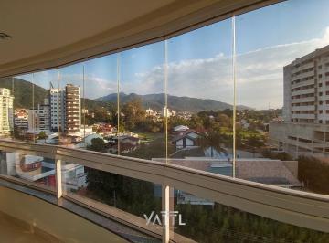 Apartamento · 230m² · 3 Quartos · 4 Vagas · Apartamento 3 suítes à venda no Centro de Jaraguá do Sul - 230m²