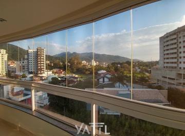 Apartamento · 230m² · 3 Quartos · 4 Vagas · Apartamento 3 suítes à venda no Centro de Jaraguá do Sul - 230m²