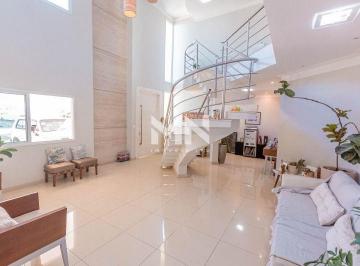 Casa · 640m² · 4 Quartos · 4 Vagas · Casa à venda no Condomínio Terras de Mont Serrat em Salto/SP.