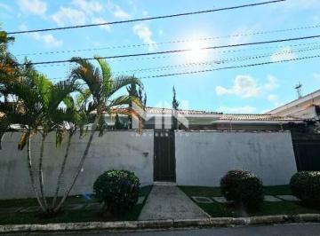 Casa · 274m² · 3 Quartos · 6 Vagas · Casa à venda no bairro Alto das Palmeiras em Itu/SP. 