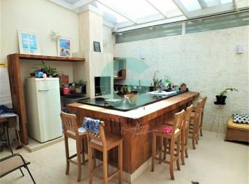 Casa · 230m² · 4 Quartos · 3 Vagas · Linda Casa em Condomínio no Coração da Granja Julieta! Próximo ao Parque Severo Gomes!