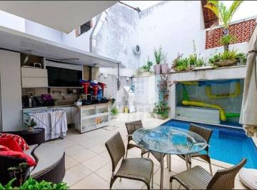 Casa 3 quartos em São Francisco · Casa Duplex em São Francisco 3 Suítes com Piscina e Churrasqueira