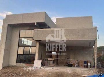 Casa com 3 salas, 3 suítes e 2 vagas · Casa com 3 quartos à venda, 226 m² por R$ 1.100.000 - Marica - Maricá/RJ