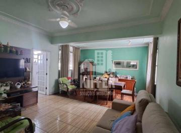 Casa com 3 quartos no Fonseca · Casa reformada - 3 quartos - Fonseca