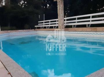 d5e9a022f0aef5e6fe2d1ae3ea871e13d57917c1 · Casa em condomínio de alto padrão com 4 quartos, piscina e área gourmet – Niterói/RJ