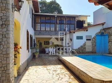 e8a7e2a9246f778bfba394030c41c2349f0486fb · Casa com 5 dormitórios à venda, 180 m² por R$ 1.200.000,00 - Centro - Maricá/RJ