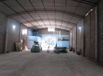 d2dd19299e2ac5c39601f97497512f76097b19d1 · Galpão Comercial à Venda – Rua Principal com Alto Fluxo