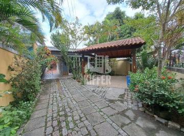 CASA COLUBANDE · Casa Térrea Moderna em Colubandê com Suíte e Espaço Gourmet