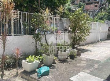 c07122fe5f6f2add2f7d8b13a9abf14a58103622 · casa - 03 quartos - 100mts- Santa Rosa- Niteroi
