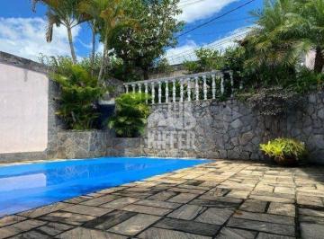 Casa na Vila Progresso · Casa com 4 dormitórios à venda, 465 m² por R$ 890.000,00 - Pendotiba - Niterói/RJ