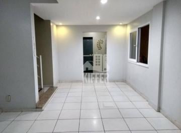CASA SÃO FRANCISCO · Casa em São Francisco a 700m da Praia com Piscina e Renda Extra