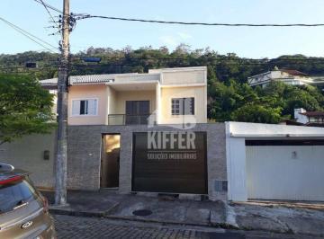Casa com quatro quartos à venda - São Francisco - Niterói/RJ · Casa com 4 dormitórios à venda, 190 m² por R$ 1.440.000,00 - São Francisco - Niterói/RJ