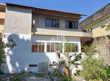 casa com 5 quartos no Porto Velho · Casa com 5 dormitórios à venda, 235 m² por R$ 500.000,00 - Porto Velho - São Gonçalo/RJ