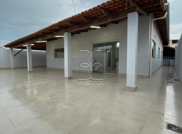 Casa de 2 quartos, Guará · Setor de Mansões IAPI | Guará 2 | Casa com 4 quartos e 2 suítes 