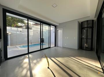 Foto 21 · Triplex Alto Padrão à Venda em Joinville no Bairro Glória com 3 Suítes e Piscina
