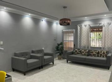 Casa de 3 quartos, São Paulo · Lindo Sobrado à venda no Bairro da Vila Aurora