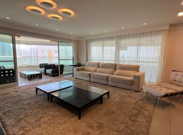 Apartamento de 4 quartos, São Luís · Apartamento com vista mar