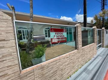 Casa · 300m² · 3 Quartos · 2 Vagas · Casa 3 Dormitórios, Sendo 1 Suíte
