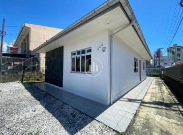 Casa · Casa em Kobrasol - São José