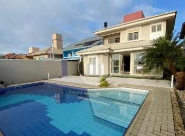 Casa · 313m² · 5 Quartos · 2 Vagas · Casa em Coqueiros - Florianópolis