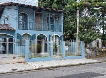 Casa · 197m² · 4 Quartos · 2 Vagas · Casa 197m² com 4 Quartos e Suíte em Barreiros