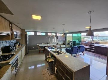 Apartamento · 122m² · 3 Quartos · 2 Vagas · Apartamento 122m² com 3 Quartos e Suíte no Canto