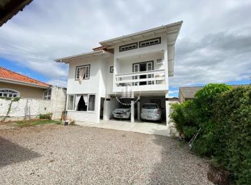 Casa · 162m² · 4 Quartos · 5 Vagas · Casa 4 Quartos com 1 Suíte - Pagani
