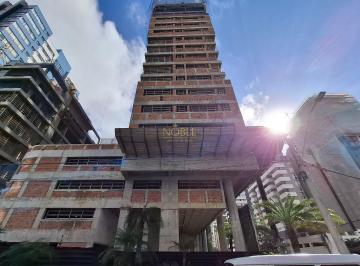 Apartamento · 126m² · 3 Quartos · 2 Vagas · Excelente apartamento no centro de Torres