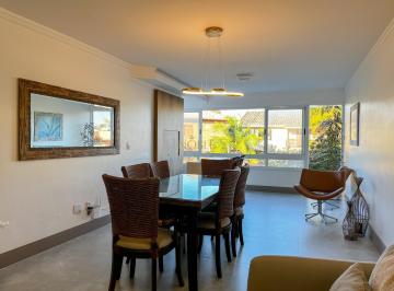 Apartamento · 135m² · 3 Quartos · 1 Vaga · Excelente apartamento de 3 dormitórios próximo aos molhes e praia grande