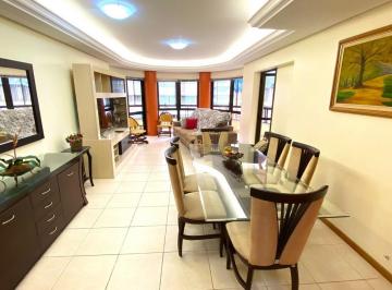 Apartamento · 220m² · 3 Quartos · 2 Vagas · Apartamento com amplo living interior, 3 suítes, 2 vaga de garagem na praia gran