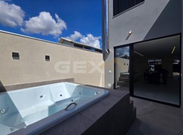 Casa · 195m² · 3 Quartos · 2 Vagas · Casa à Venda no Bairro Santa Clara
