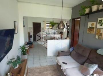 690687_ir9BMCMmx33Xr422_69068767f82f4ea6104.jpg · Casa à Venda com 2 Dormitórios na Barra da Lagoa - Florianópolis/SC