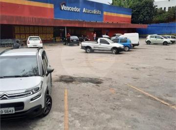 Comercial · 4000m² · 50 Vagas · Galpão à venda em Parque São Lourenço - SP