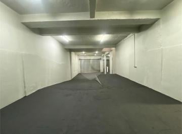 Comercial · 530m² · 3 Quartos · 4 Vagas · Galpão com 3 quartos à venda em Centro - SP