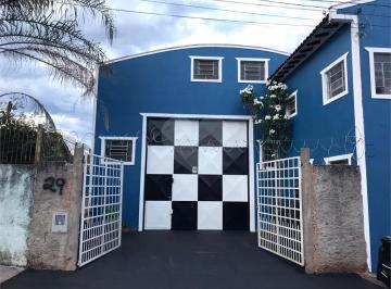Comercial · 215m² · Galpão à venda em Vila Lutfalla - SP