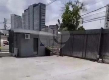 Comercial · 2300m² · 4 Quartos · 20 Vagas · Galpão com 4 quartos à venda em Jardim caravelas - SP