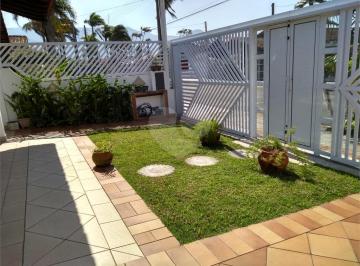 Casa · 140m² · 3 Quartos · 5 Vagas · Casa térrea com 3 quartos à venda em Real - SP