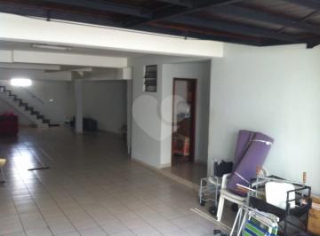 Casa · 270m² · 3 Quartos · 7 Vagas · Sobrado com 3 quartos à venda em Vila paulicéia - SP