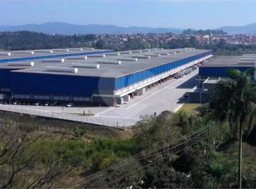 Comercial · 6131m² · 12 Vagas · Galpão à venda em Vila nova bonsucesso - SP