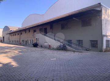 Comercial · 8000m² · 30 Vagas · Galpão à venda em Vila paraíso - SP