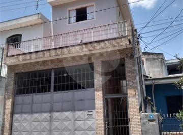Casa · 180m² · 3 Quartos · 10 Vagas · Sobrado com 3 quartos à venda em Vila roque - SP