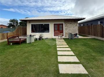 Casa · 450m² · 3 Quartos · 2 Vagas · Condomínio com 3 quartos à venda em Rasa - RJ
