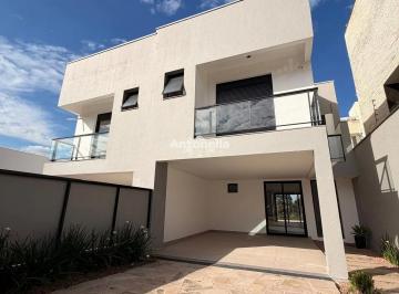 Casa · 150m² · 3 Quartos · 2 Vagas · Sobrado à venda Bairro Colina Sorriso